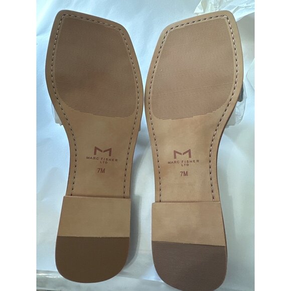 Marc Fisher Rosely NEW in box ivory leather with silvertone chain sz 7M sandals - Picture 5 of 7